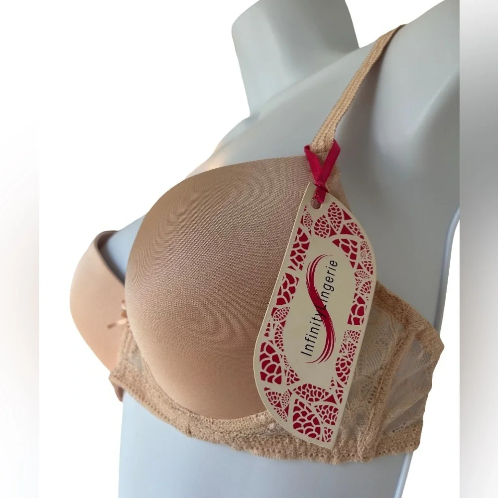 NEW WITH TAGS PUSH UP BRA - Picture 2 of 3